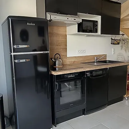 Ferienhaus New 4 House Ac 300 M From The 100 M From The Market
